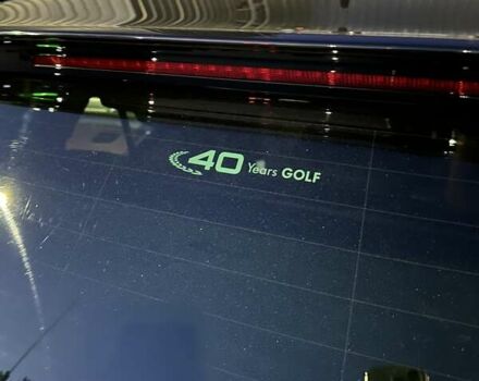 Черный Фольксваген e-Golf, объемом двигателя 0 л и пробегом 152 тыс. км за 10900 $, фото 6 на Automoto.ua