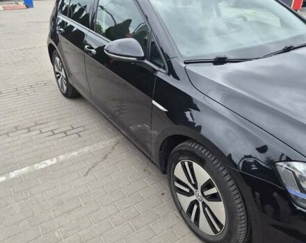Черный Фольксваген e-Golf, объемом двигателя 0 л и пробегом 127 тыс. км за 8700 $, фото 2 на Automoto.ua