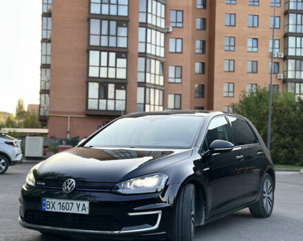 Черный Фольксваген e-Golf, объемом двигателя 0 л и пробегом 97 тыс. км за 10100 $, фото 1 на Automoto.ua
