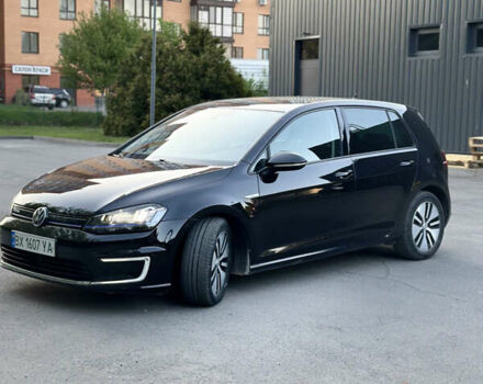 Черный Фольксваген e-Golf, объемом двигателя 0 л и пробегом 97 тыс. км за 10100 $, фото 13 на Automoto.ua