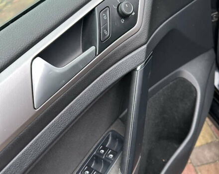 Чорний Фольксваген e-Golf, об'ємом двигуна 0 л та пробігом 112 тис. км за 8600 $, фото 16 на Automoto.ua