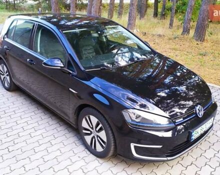 Чорний Фольксваген e-Golf, об'ємом двигуна 0 л та пробігом 112 тис. км за 9250 $, фото 13 на Automoto.ua