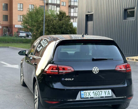 Черный Фольксваген e-Golf, объемом двигателя 0 л и пробегом 97 тыс. км за 10100 $, фото 22 на Automoto.ua