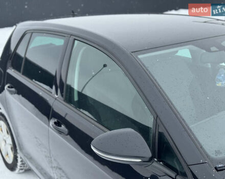 Черный Фольксваген e-Golf, объемом двигателя 0 л и пробегом 130 тыс. км за 8850 $, фото 18 на Automoto.ua