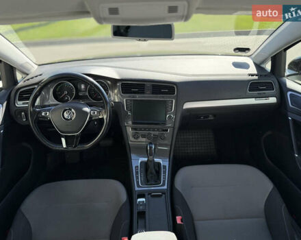 Чорний Фольксваген e-Golf, об'ємом двигуна 0 л та пробігом 107 тис. км за 8100 $, фото 11 на Automoto.ua