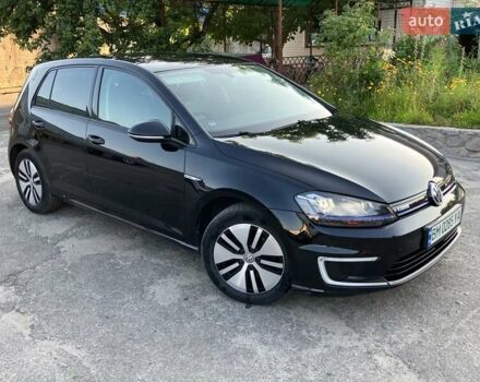 Черный Фольксваген e-Golf, объемом двигателя 0 л и пробегом 118 тыс. км за 9300 $, фото 2 на Automoto.ua