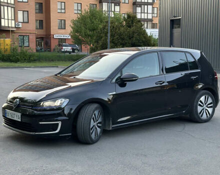Черный Фольксваген e-Golf, объемом двигателя 0 л и пробегом 97 тыс. км за 10100 $, фото 14 на Automoto.ua