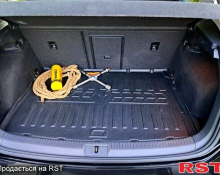 Чорний Фольксваген e-Golf, об'ємом двигуна 0 л та пробігом 122 тис. км за 8500 $, фото 7 на Automoto.ua