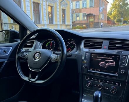 Черный Фольксваген e-Golf, объемом двигателя 0 л и пробегом 167 тыс. км за 9250 $, фото 8 на Automoto.ua