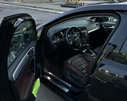 Черный Фольксваген e-Golf, объемом двигателя 0 л и пробегом 152 тыс. км за 10900 $, фото 7 на Automoto.ua