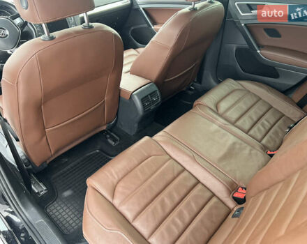 Черный Фольксваген e-Golf, объемом двигателя 0 л и пробегом 96 тыс. км за 9300 $, фото 15 на Automoto.ua