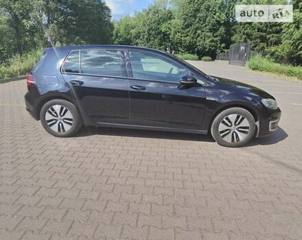 Черный Фольксваген e-Golf, объемом двигателя 0 л и пробегом 137 тыс. км за 9999 $, фото 2 на Automoto.ua