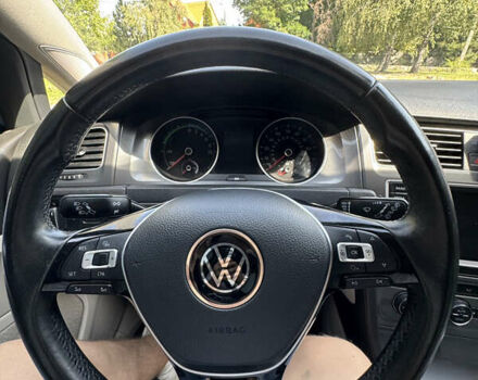 Черный Фольксваген e-Golf, объемом двигателя 0 л и пробегом 89 тыс. км за 10000 $, фото 19 на Automoto.ua