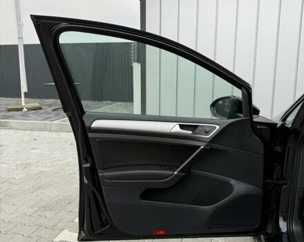 Чорний Фольксваген e-Golf, об'ємом двигуна 0 л та пробігом 130 тис. км за 9200 $, фото 18 на Automoto.ua