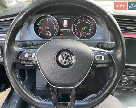 Чорний Фольксваген e-Golf, об'ємом двигуна 0 л та пробігом 144 тис. км за 8999 $, фото 14 на Automoto.ua