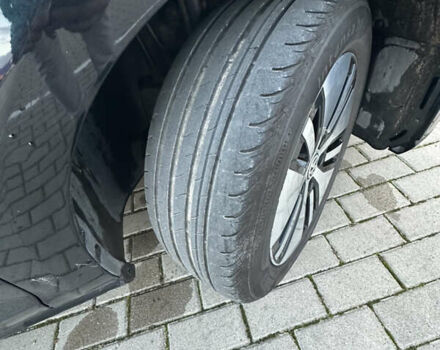 Черный Фольксваген e-Golf, объемом двигателя 0 л и пробегом 112 тыс. км за 8800 $, фото 8 на Automoto.ua