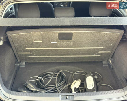 Фольксваген e-Golf 2015 в Кропивницком (Кировограде) на Automoto.ua Черный Фольксваген e-Golf, объемом двигателя 0 л и пробегом 180 тыс. км за 8400 $, фото 45 на Automoto.ua