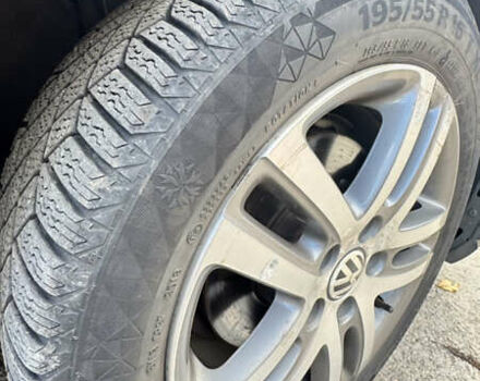 Черный Фольксваген e-Golf, объемом двигателя 0 л и пробегом 125 тыс. км за 9700 $, фото 14 на Automoto.ua