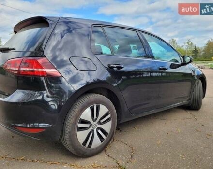 Чорний Фольксваген e-Golf, об'ємом двигуна 0 л та пробігом 115 тис. км за 9500 $, фото 6 на Automoto.ua