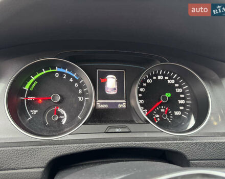 Черный Фольксваген e-Golf, объемом двигателя 0 л и пробегом 158 тыс. км за 8500 $, фото 8 на Automoto.ua