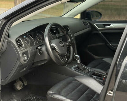 Черный Фольксваген e-Golf, объемом двигателя 0 л и пробегом 111 тыс. км за 10200 $, фото 8 на Automoto.ua