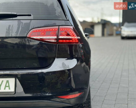 Черный Фольксваген e-Golf, объемом двигателя 0 л и пробегом 136 тыс. км за 9299 $, фото 17 на Automoto.ua