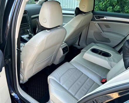 Черный Фольксваген e-Golf, объемом двигателя 0 л и пробегом 90 тыс. км за 10900 $, фото 5 на Automoto.ua