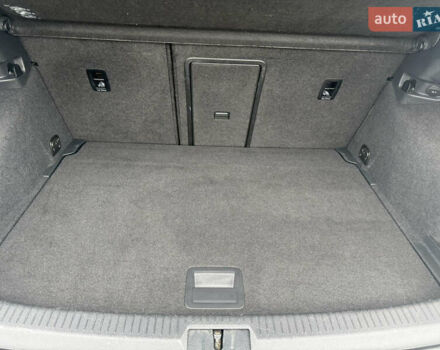 Черный Фольксваген e-Golf, объемом двигателя 0 л и пробегом 136 тыс. км за 9299 $, фото 73 на Automoto.ua