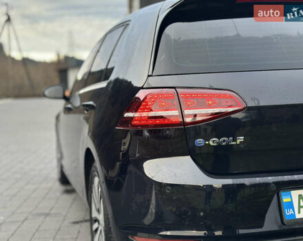 Черный Фольксваген e-Golf, объемом двигателя 0 л и пробегом 136 тыс. км за 9299 $, фото 18 на Automoto.ua