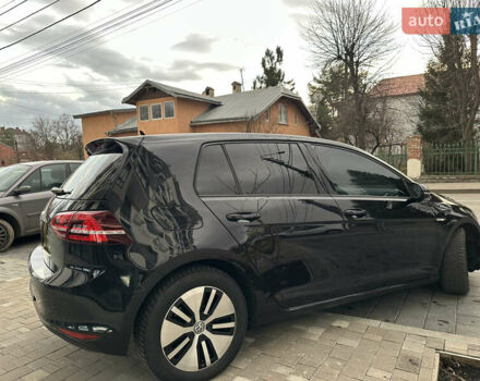 Чорний Фольксваген e-Golf, об'ємом двигуна 0 л та пробігом 122 тис. км за 9400 $, фото 7 на Automoto.ua