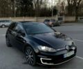 Черный Фольксваген e-Golf, объемом двигателя 0 л и пробегом 162 тыс. км за 6999 $, фото 1 на Automoto.ua