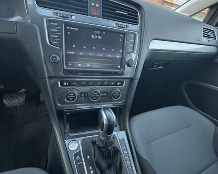 Черный Фольксваген e-Golf, объемом двигателя 0 л и пробегом 112 тыс. км за 8800 $, фото 16 на Automoto.ua