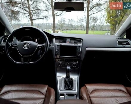 Черный Фольксваген e-Golf, объемом двигателя 0 л и пробегом 112 тыс. км за 8600 $, фото 13 на Automoto.ua