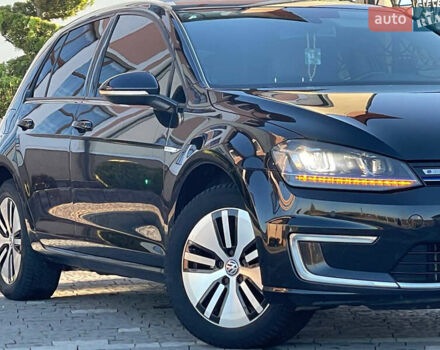 Черный Фольксваген e-Golf, объемом двигателя 0 л и пробегом 186 тыс. км за 9300 $, фото 9 на Automoto.ua