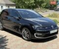 Черный Фольксваген e-Golf, объемом двигателя 0 л и пробегом 98 тыс. км за 11999 $, фото 2 на Automoto.ua