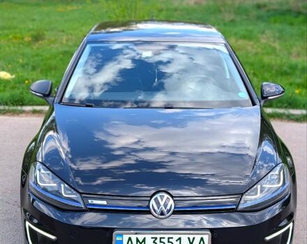 Черный Фольксваген e-Golf, объемом двигателя 0 л и пробегом 120 тыс. км за 7900 $, фото 5 на Automoto.ua