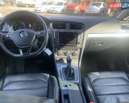 Чорний Фольксваген e-Golf, об'ємом двигуна 0 л та пробігом 103 тис. км за 8300 $, фото 8 на Automoto.ua