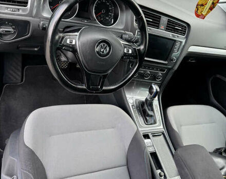 Чорний Фольксваген e-Golf, об'ємом двигуна 0 л та пробігом 129 тис. км за 8999 $, фото 49 на Automoto.ua