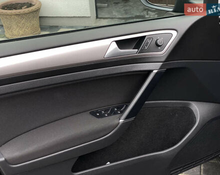 Черный Фольксваген e-Golf, объемом двигателя 0 л и пробегом 145 тыс. км за 7900 $, фото 8 на Automoto.ua