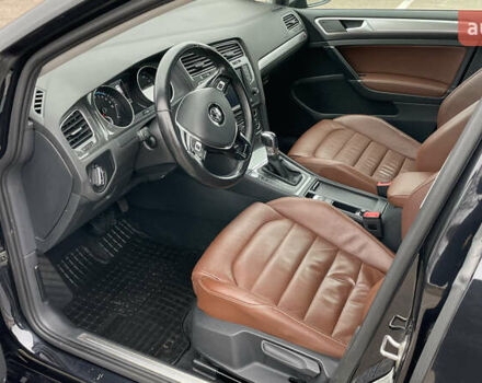 Черный Фольксваген e-Golf, объемом двигателя 0 л и пробегом 128 тыс. км за 8900 $, фото 9 на Automoto.ua