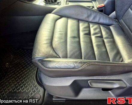 Черный Фольксваген e-Golf, объемом двигателя 85 л и пробегом 124 тыс. км за 10800 $, фото 8 на Automoto.ua