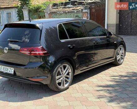 Черный Фольксваген e-Golf, объемом двигателя 0 л и пробегом 98 тыс. км за 11999 $, фото 3 на Automoto.ua