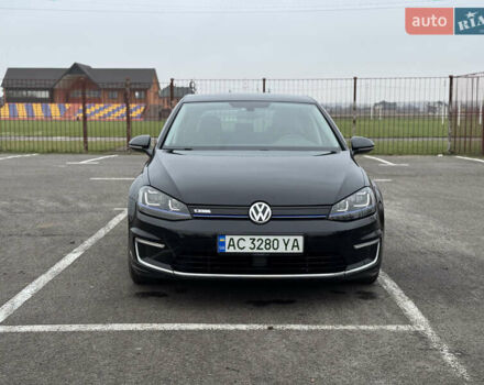 Черный Фольксваген e-Golf, объемом двигателя 0 л и пробегом 161 тыс. км за 9500 $, фото 2 на Automoto.ua