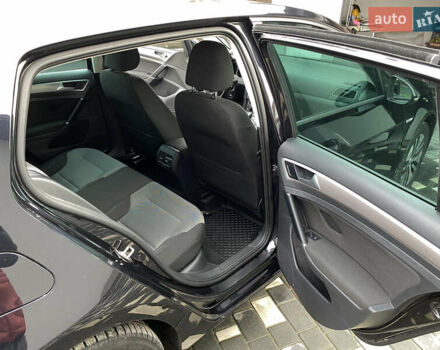 Черный Фольксваген e-Golf, объемом двигателя 0 л и пробегом 145 тыс. км за 7900 $, фото 14 на Automoto.ua