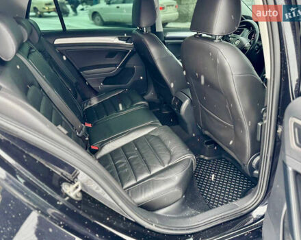 Черный Фольксваген e-Golf, объемом двигателя 0 л и пробегом 130 тыс. км за 8300 $, фото 77 на Automoto.ua