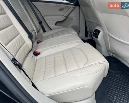 Чорний Фольксваген e-Golf, об'ємом двигуна 0 л та пробігом 136 тис. км за 9999 $, фото 60 на Automoto.ua