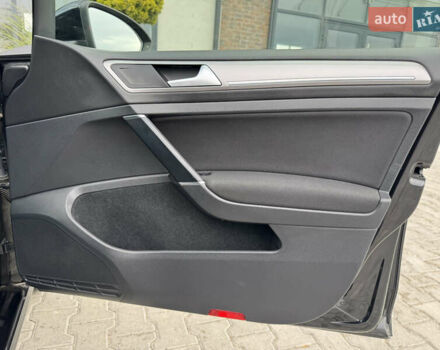 Чорний Фольксваген e-Golf, об'ємом двигуна 0 л та пробігом 129 тис. км за 8999 $, фото 55 на Automoto.ua