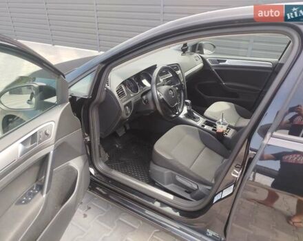 Черный Фольксваген e-Golf, объемом двигателя 0 л и пробегом 183 тыс. км за 8000 $, фото 5 на Automoto.ua