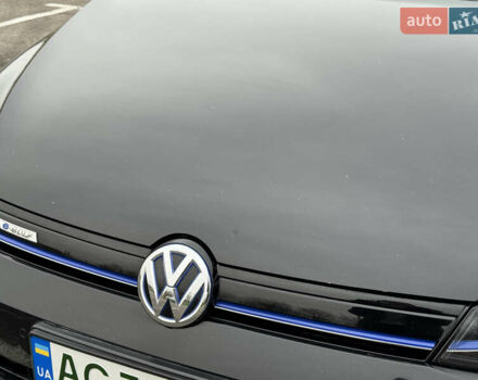 Черный Фольксваген e-Golf, объемом двигателя 0 л и пробегом 161 тыс. км за 9500 $, фото 11 на Automoto.ua