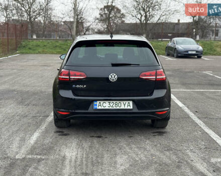 Черный Фольксваген e-Golf, объемом двигателя 0 л и пробегом 161 тыс. км за 9500 $, фото 7 на Automoto.ua